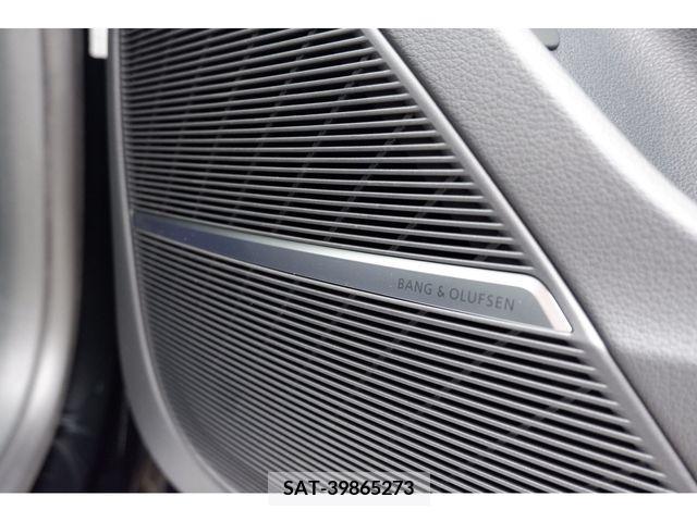 Audi Q8 2022-12 334746-23