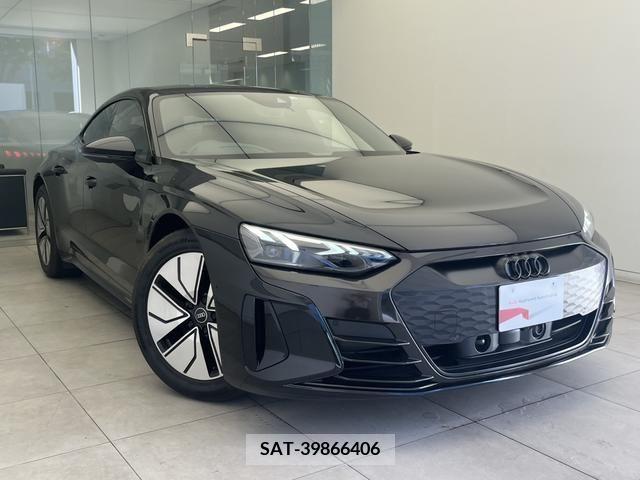Audi E-TRON 2022-03 343500-4