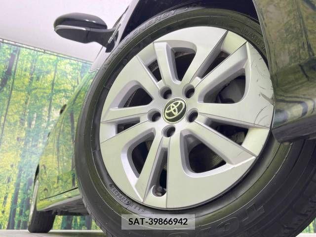 Toyota PRIUS 2018-01 281864-13