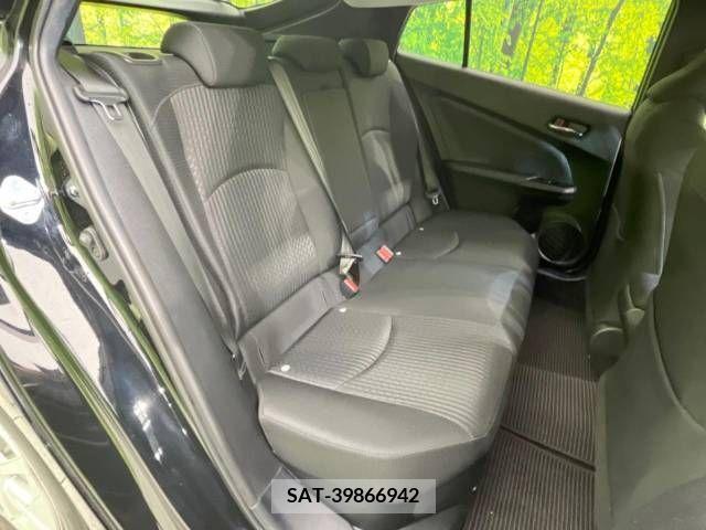 Toyota PRIUS 2018-01 281864-9