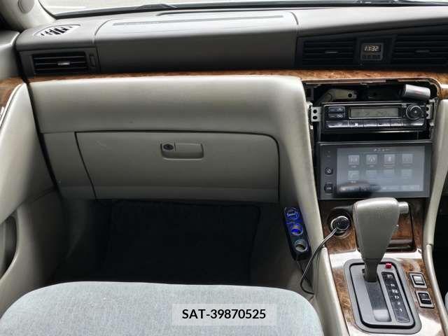 Nissan LAUREL 2000-09 339009-15
