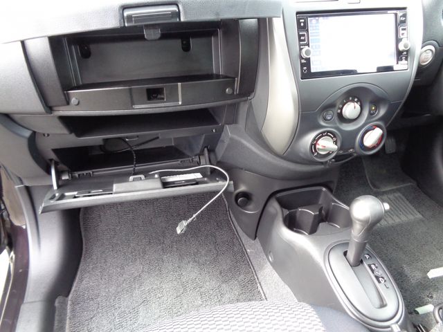 Nissan MARCH 2016-10 24009-11