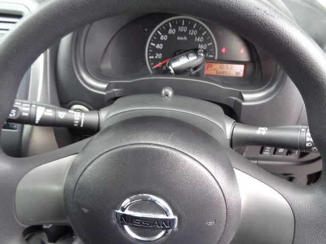 Nissan MARCH 2016-10 24009-5