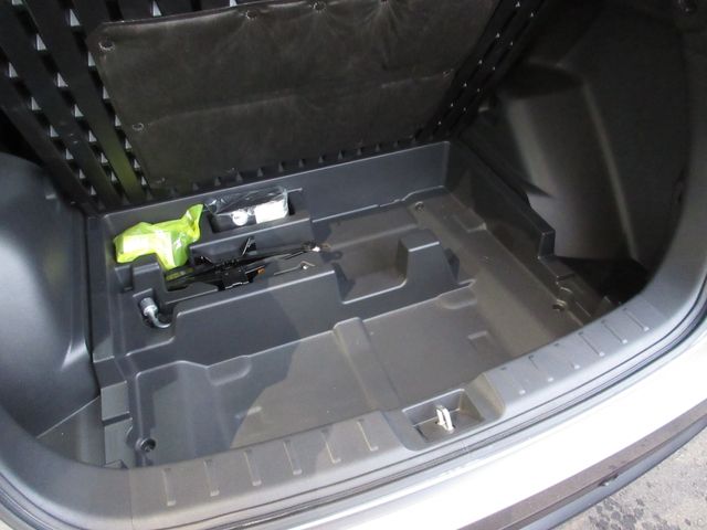 Mitsubishi ECLIPSE CROSS 2018-06 13386-29
