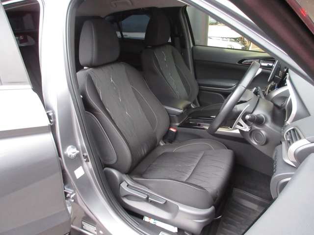 Mitsubishi ECLIPSE CROSS 2018-06 13386-9