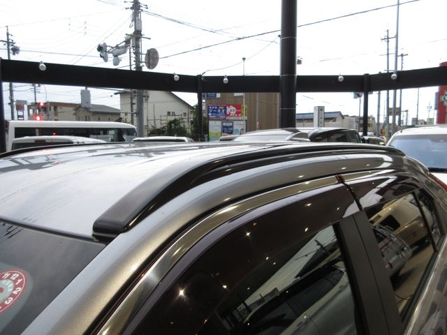 Mitsubishi ECLIPSE CROSS 2018-06 13386-22