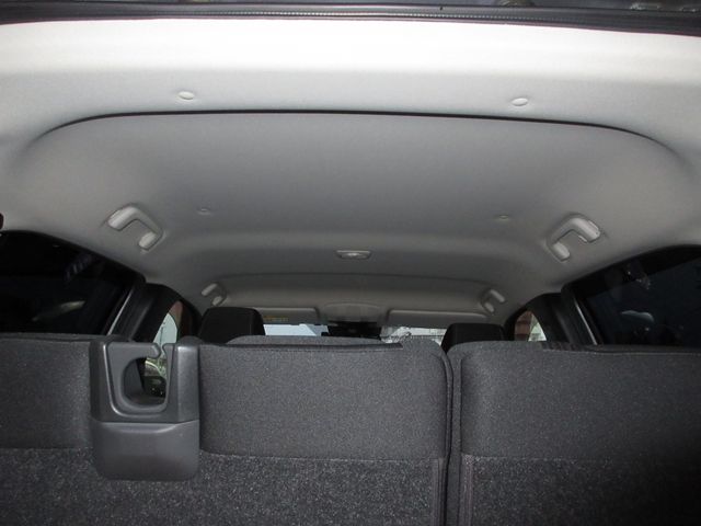 Mitsubishi ECLIPSE CROSS 2018-06 13386-24