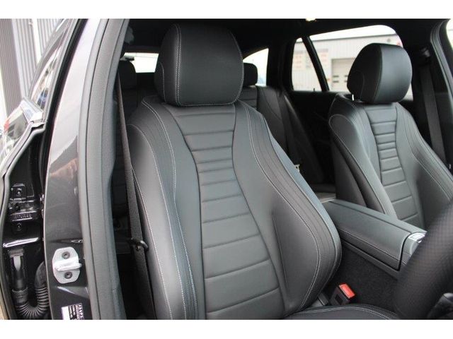 Mercedes Benz E-CLASS 2021-06 2145-16