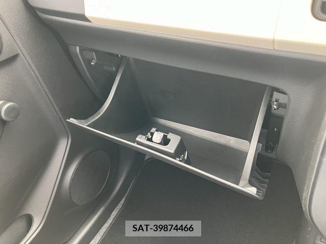 Suzuki ALTO 2018-05 389148-9