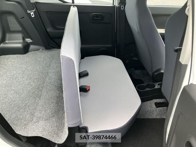 Suzuki ALTO 2018-05 389148-13