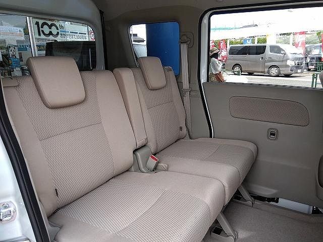 Suzuki EVERY WAGON 2023-10 191583-26
