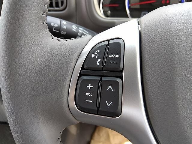 Suzuki EVERY WAGON 2023-10 191583-22