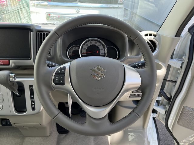 Suzuki EVERY WAGON 2023-10 191583-11