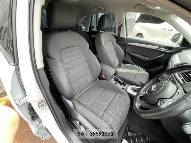 Audi Q3 2017-05 330765-20