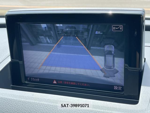 Audi Q3 2017-05 330765-8