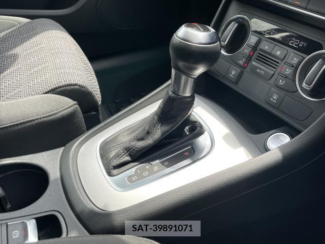 Audi Q3 2017-05 330765-17