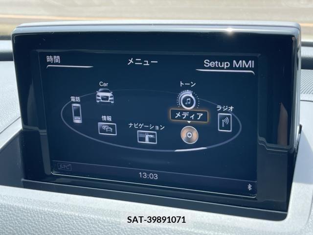 Audi Q3 2017-05 330765-7