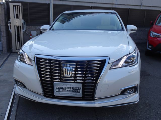 Toyota CROWN SEDAN 2017-03 28150-1