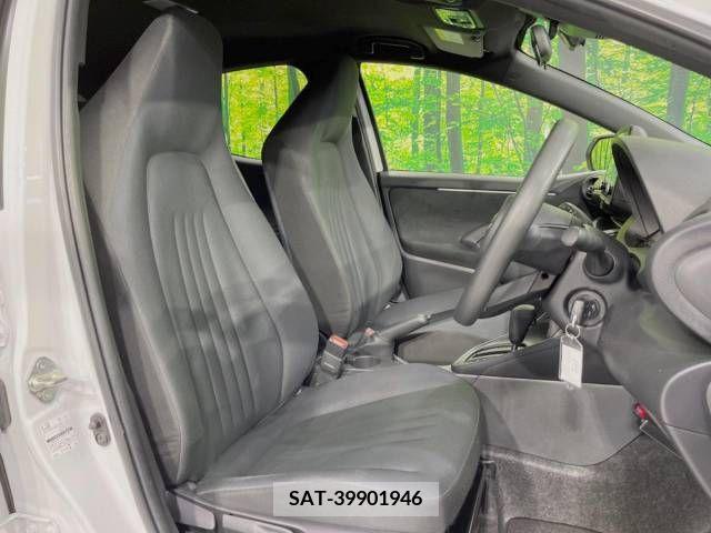 Toyota YARIS 2022-09 330328-8