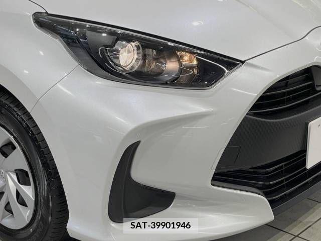 Toyota YARIS 2022-09 330328-12