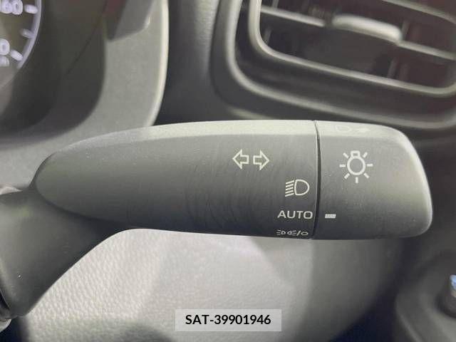 Toyota YARIS 2022-09 330328-5