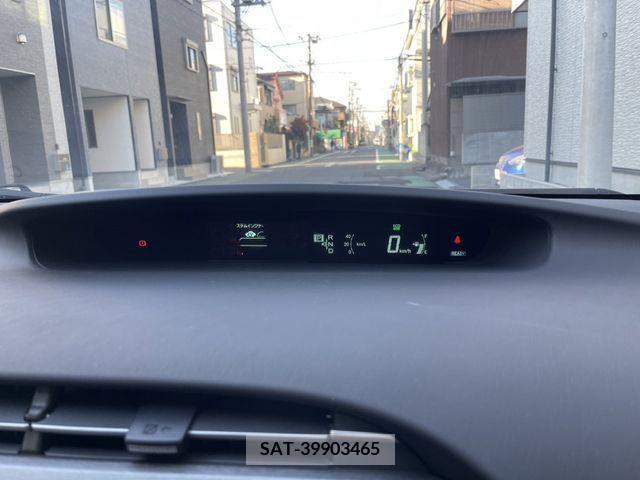 Toyota PRIUS 2013-09 205802-15