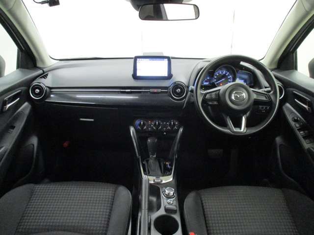Mazda DEMIO 2018-10 26851-4