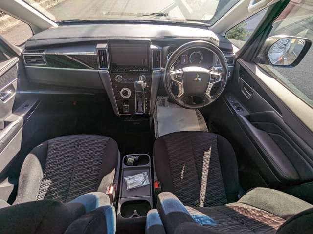 Mitsubishi DELICA D5 2019-03 17459-10