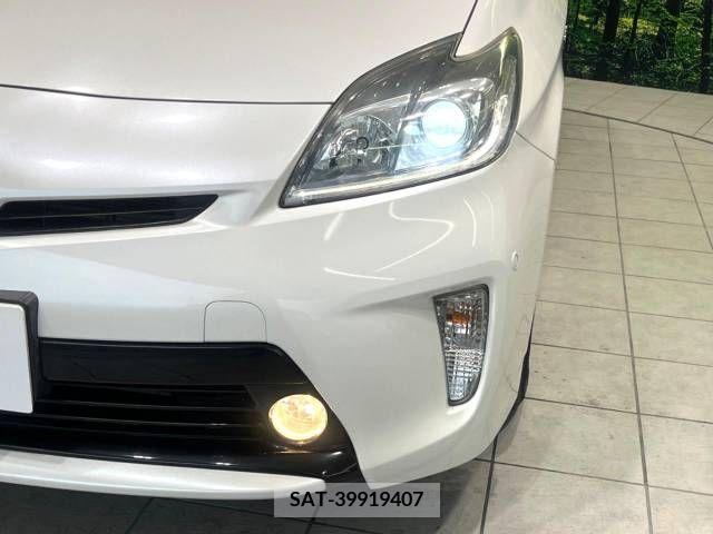 Toyota PRIUS 2013-11 328640-12