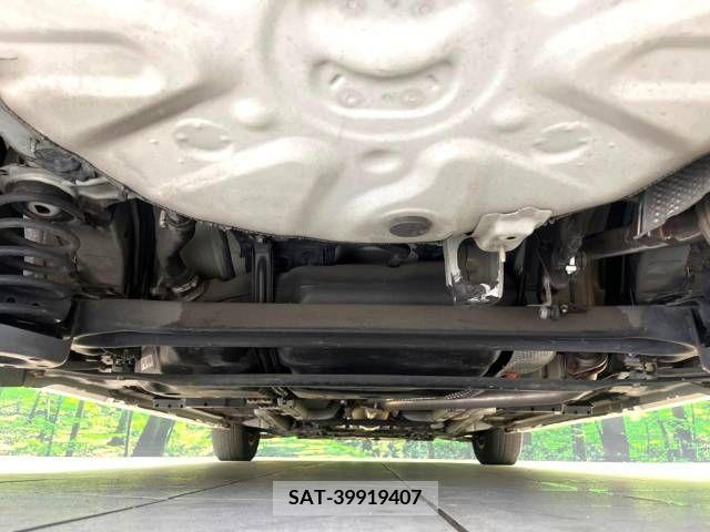Toyota PRIUS 2013-11 328640-19