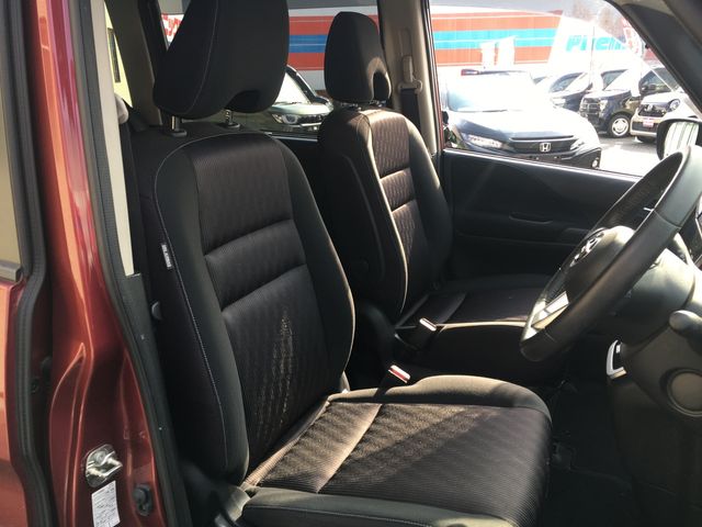 Nissan SERENA 2018-03 29271-8