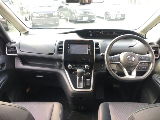 Nissan SERENA 2018-03 29271-5