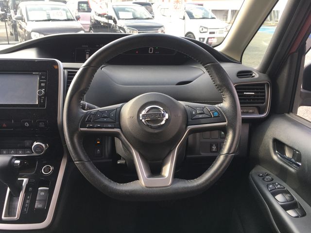 Nissan SERENA 2018-03 29271-7