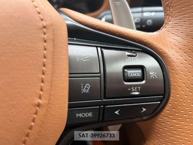 Lexus LC 2022-06 228320-18