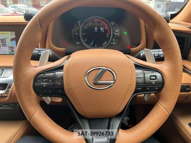 Lexus LC 2022-06 228320-16
