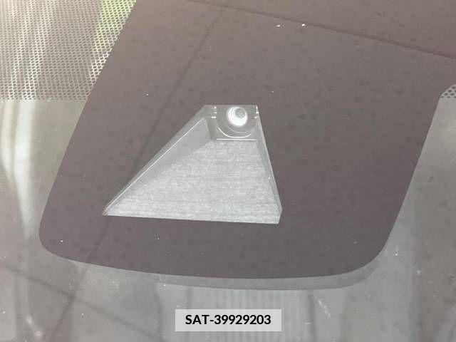Toyota PRIUS 2017-03 337422-2
