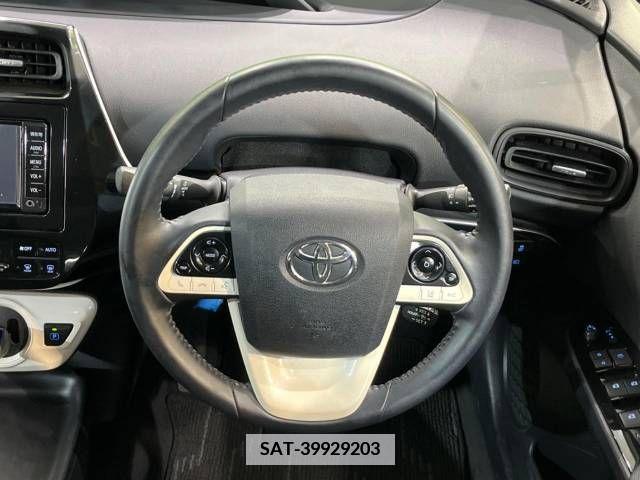 Toyota PRIUS 2017-03 337422-8