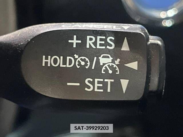 Toyota PRIUS 2017-03 337422-6