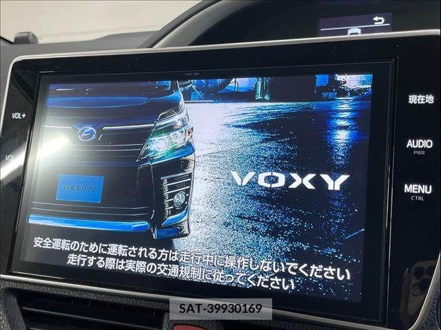 Toyota VOXY 2016-10 321513-2