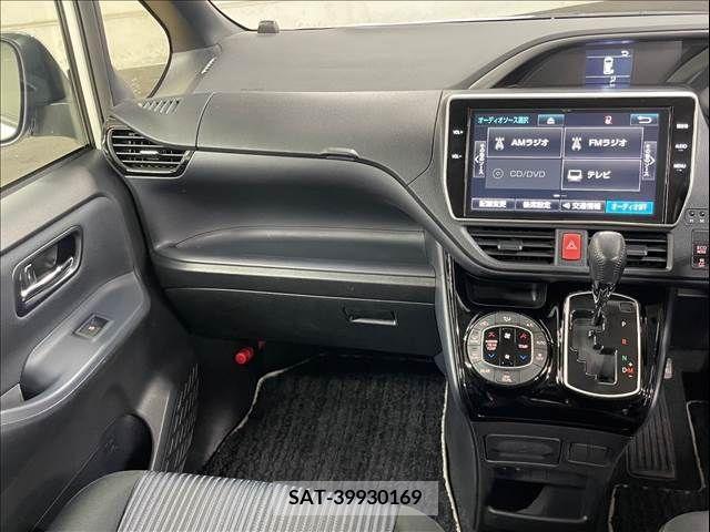 Toyota VOXY 2016-10 321513-11
