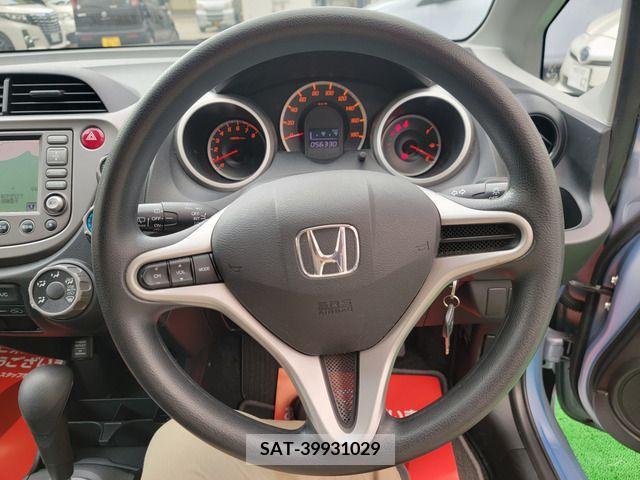 Honda FIT 2009-11 208392-9