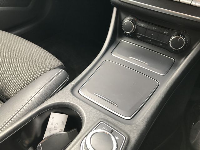 Mercedes Benz CLA-CLASS 2016-10 186093-22