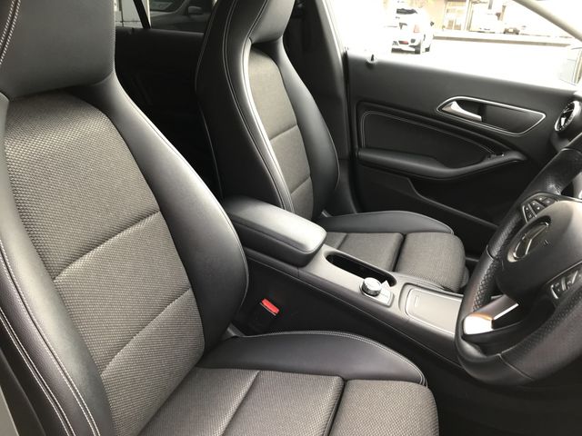 Mercedes Benz CLA-CLASS 2016-10 186093-10