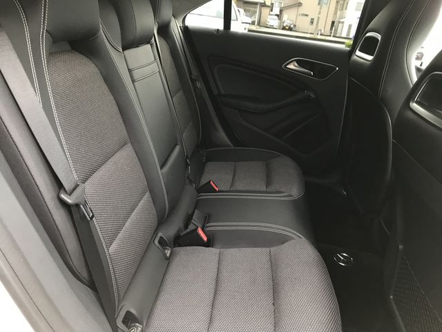 Mercedes Benz CLA-CLASS 2016-10 186093-13