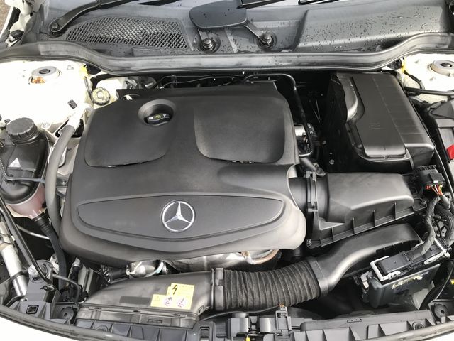 Mercedes Benz CLA-CLASS 2016-10 186093-29