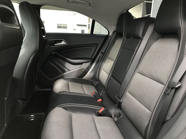 Mercedes Benz CLA-CLASS 2016-10 186093-16