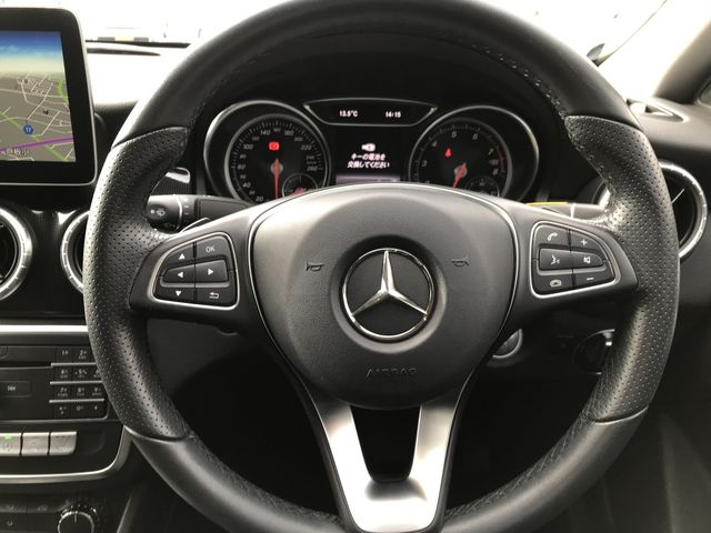 Mercedes Benz CLA-CLASS 2016-10 186093-18