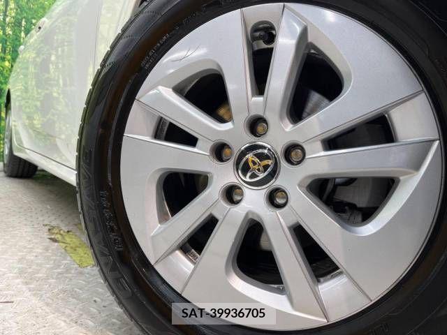 Toyota PRIUS 2018-12 204967-13