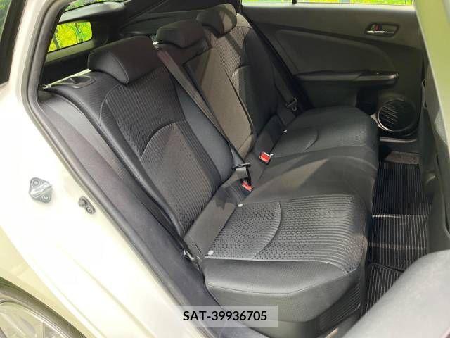 Toyota PRIUS 2018-12 204967-9