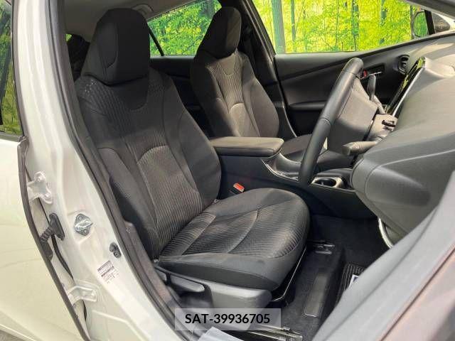 Toyota PRIUS 2018-12 204967-8